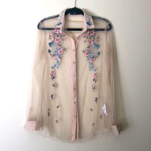 Missguided | US M Sheer Embroidered Blouse